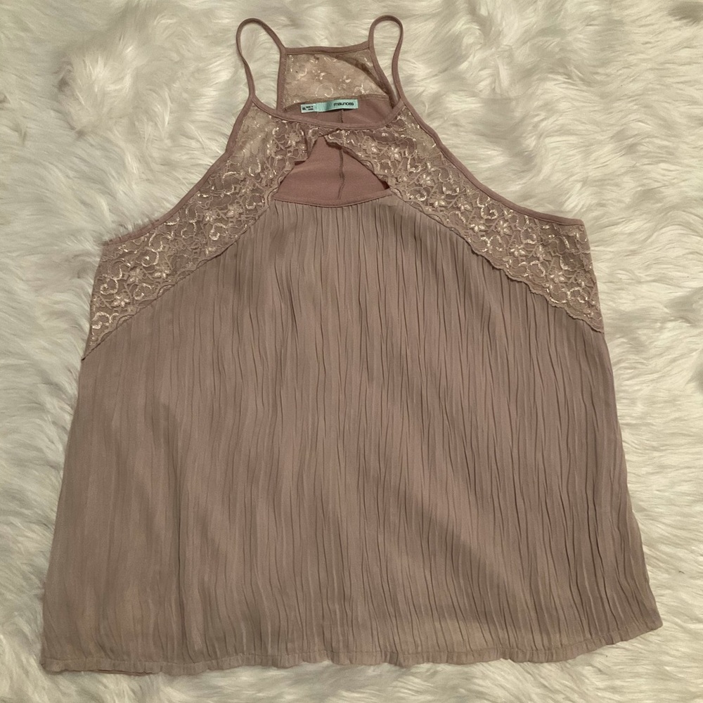 Tan/Gray Maurices lace top size 2x
